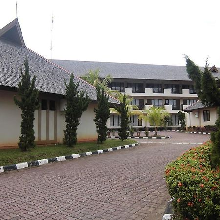 Town House Bukit Damai Indah Hotel Balikpapan  Exterior foto