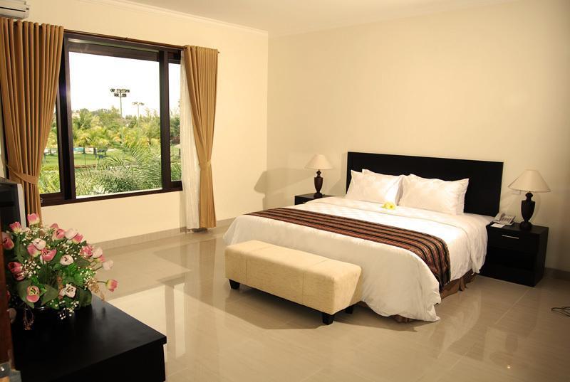 Town House Bukit Damai Indah Hotel Balikpapan  Exterior foto